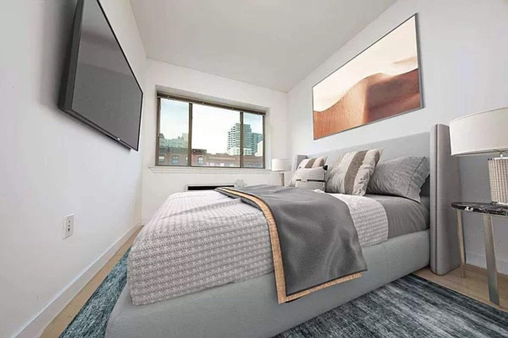 Brooklyn Apartment: 392 Atlantic Avenue