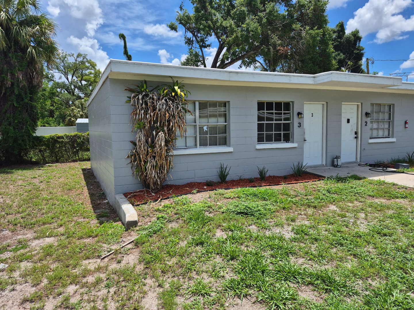 Tampa Apartment: 3408 E Dr Martin Luther King Jr Blvd