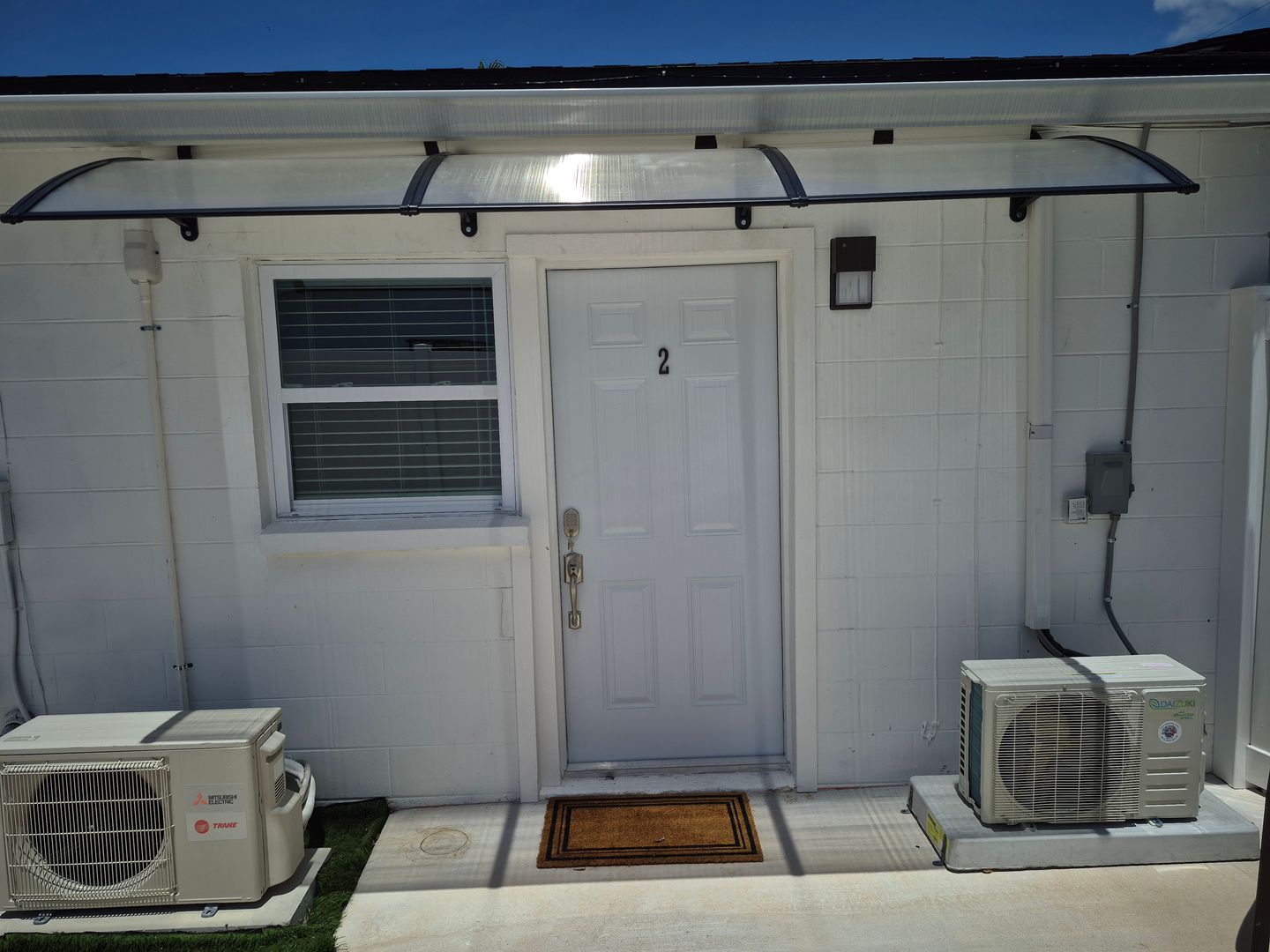 Tampa Apartment: 7709 W Hanna Ave