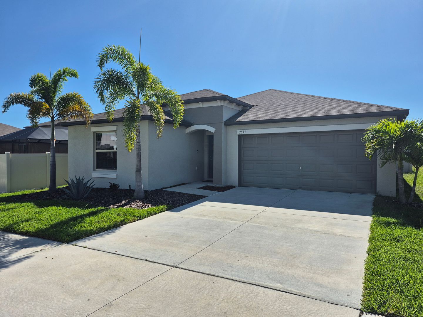 Sun City Center House: 7033 King Creek Drive