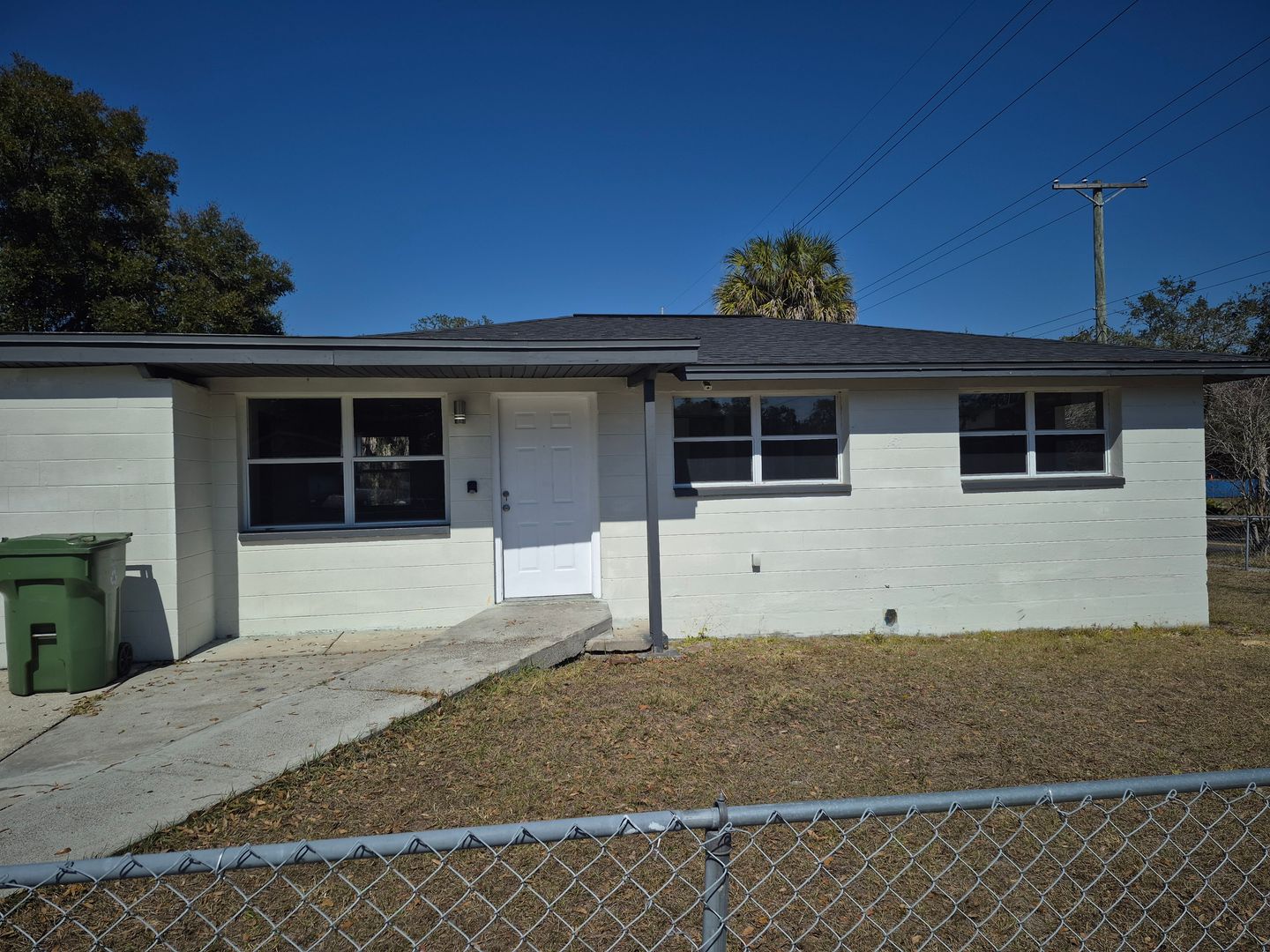 Tampa House: 3312 E Ellicott St
