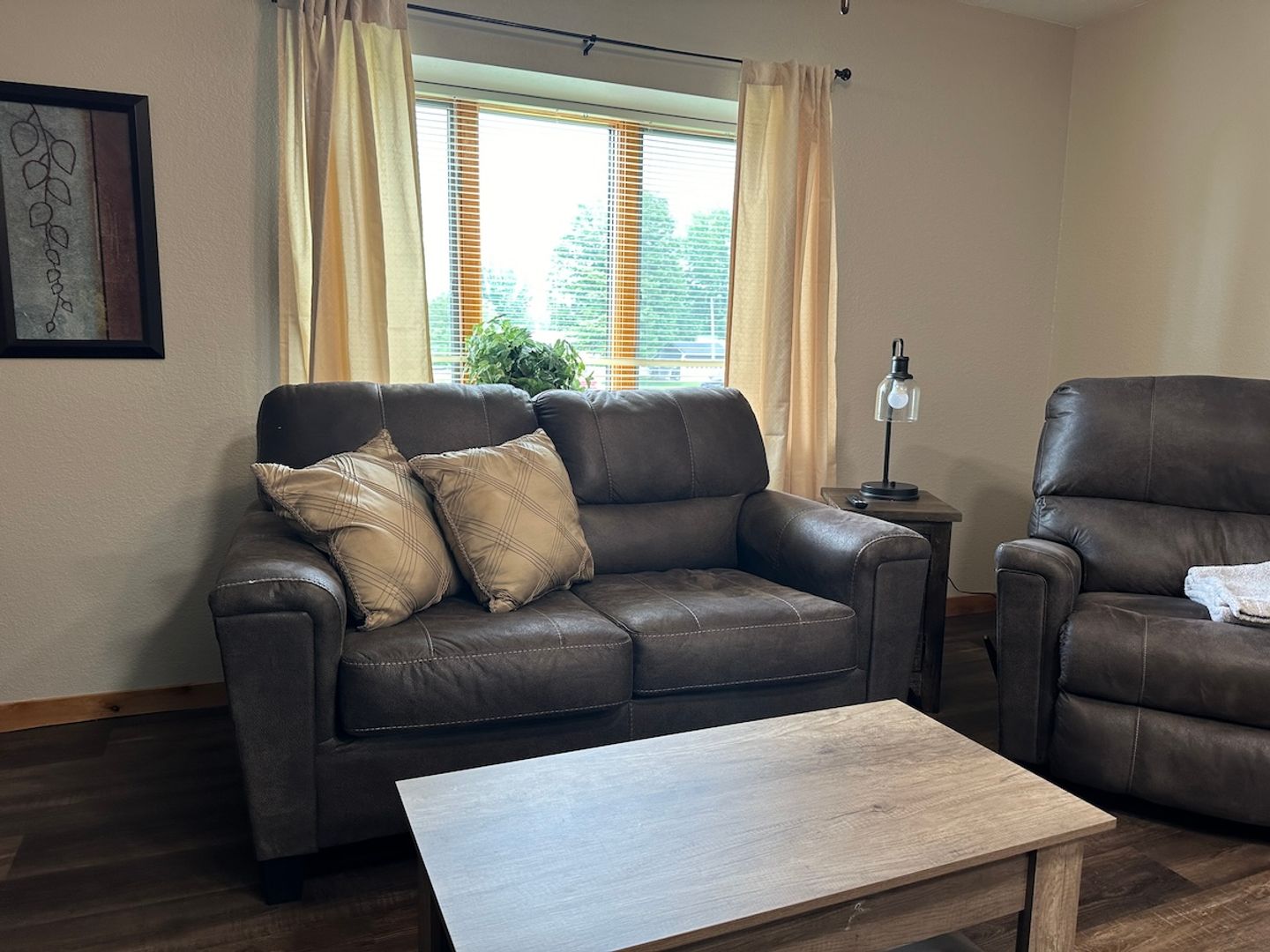 216 Sunset Place Furnished 2Bedroom A, Neillsville, WI 54456