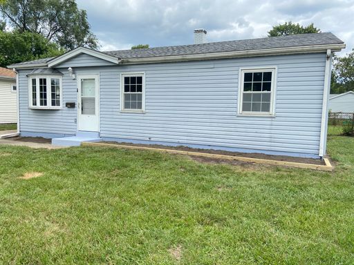 3 Bedroom Home With Central Air – photo 1