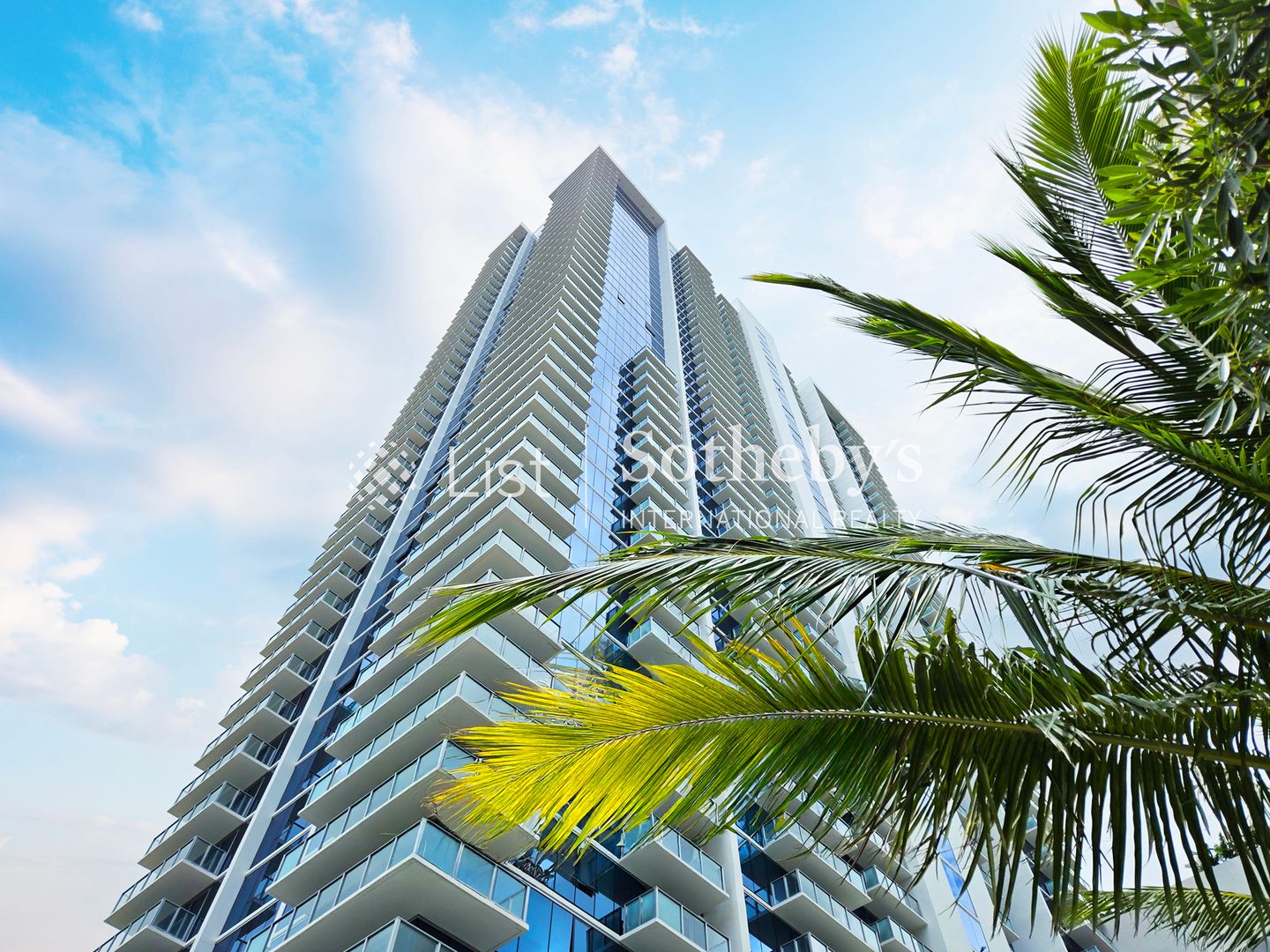 Honolulu Condo: 1500 Rycroft St