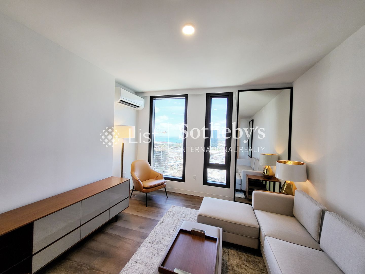 Honolulu Condo: 987 Queen St #2613