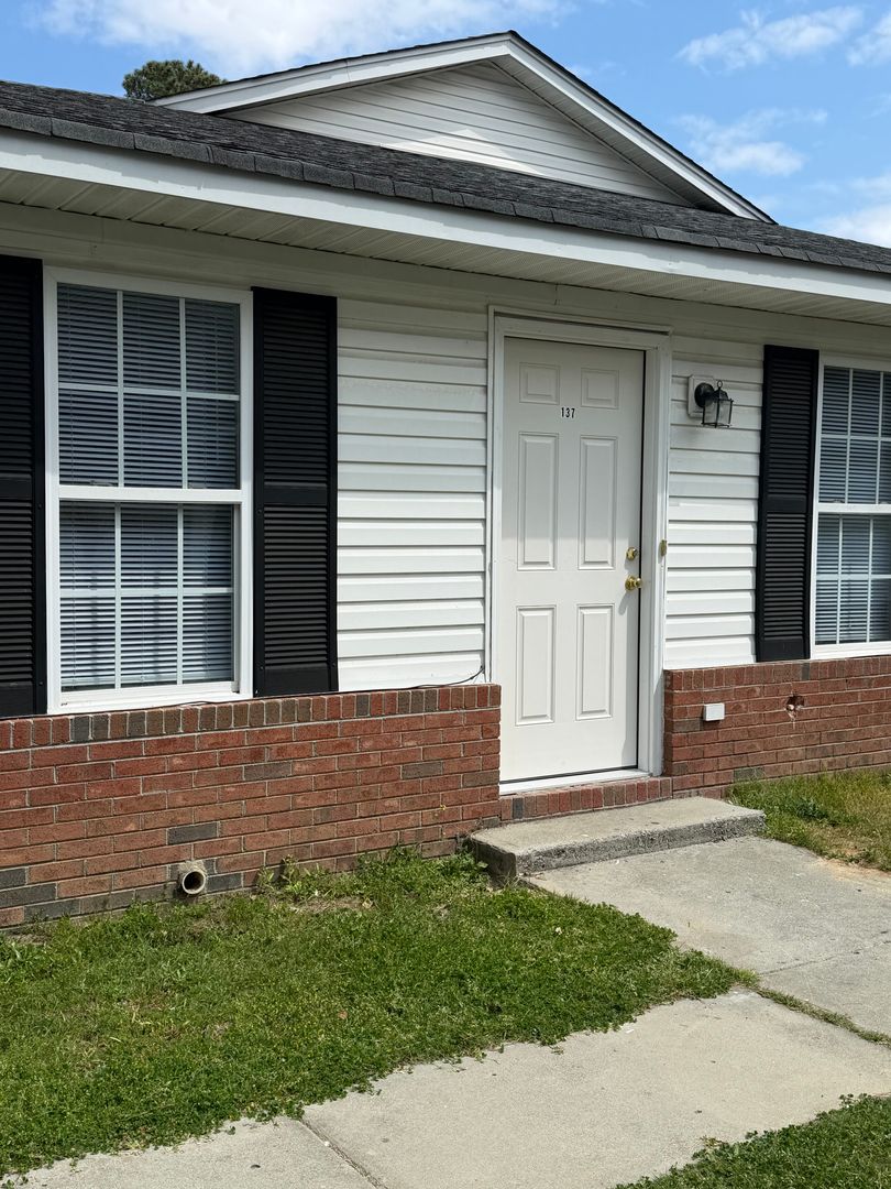 ORANGEBURG Apartment: 131 KEYPORT CT.