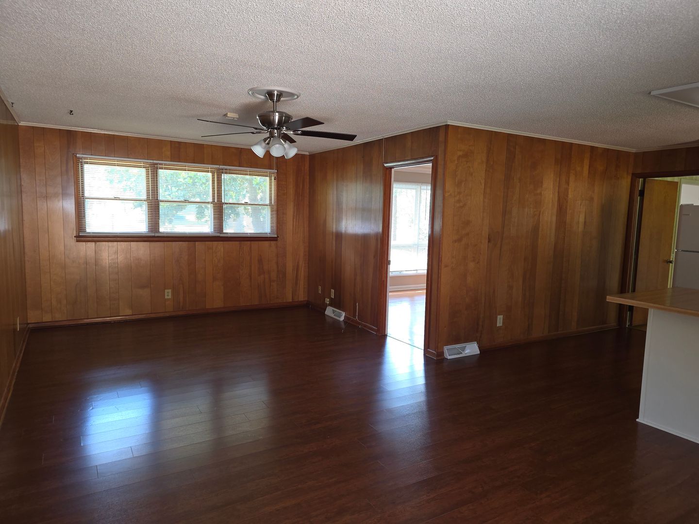 3322 HART ST 5 of 12