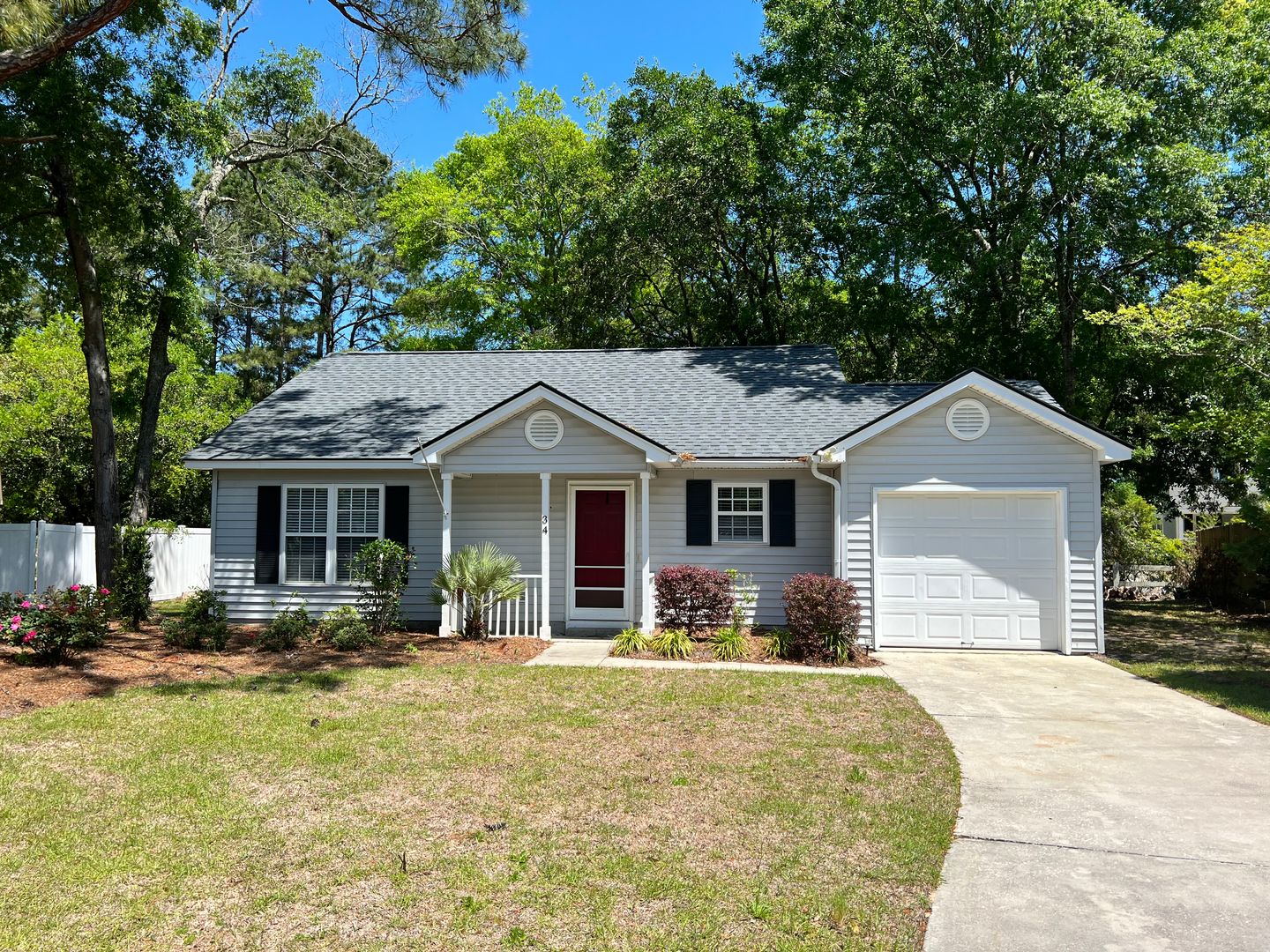 Pawleys Island House: 34 St. Thomas Ct.