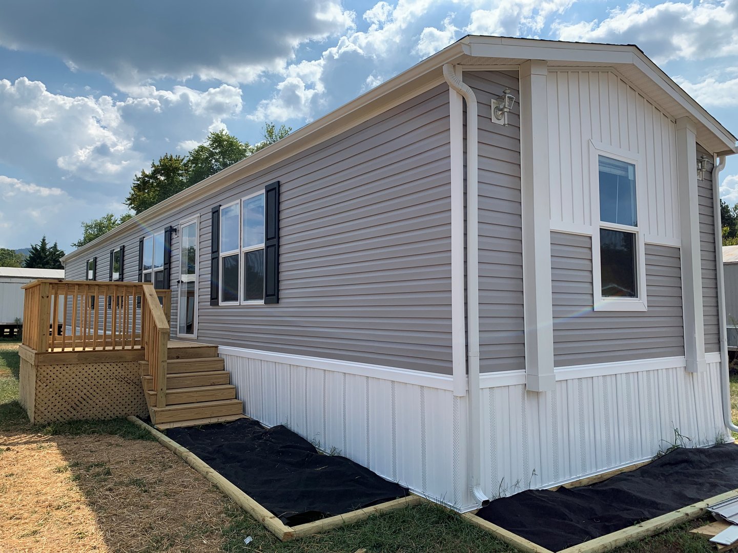 Newport Apartment: 101 Keystone Way