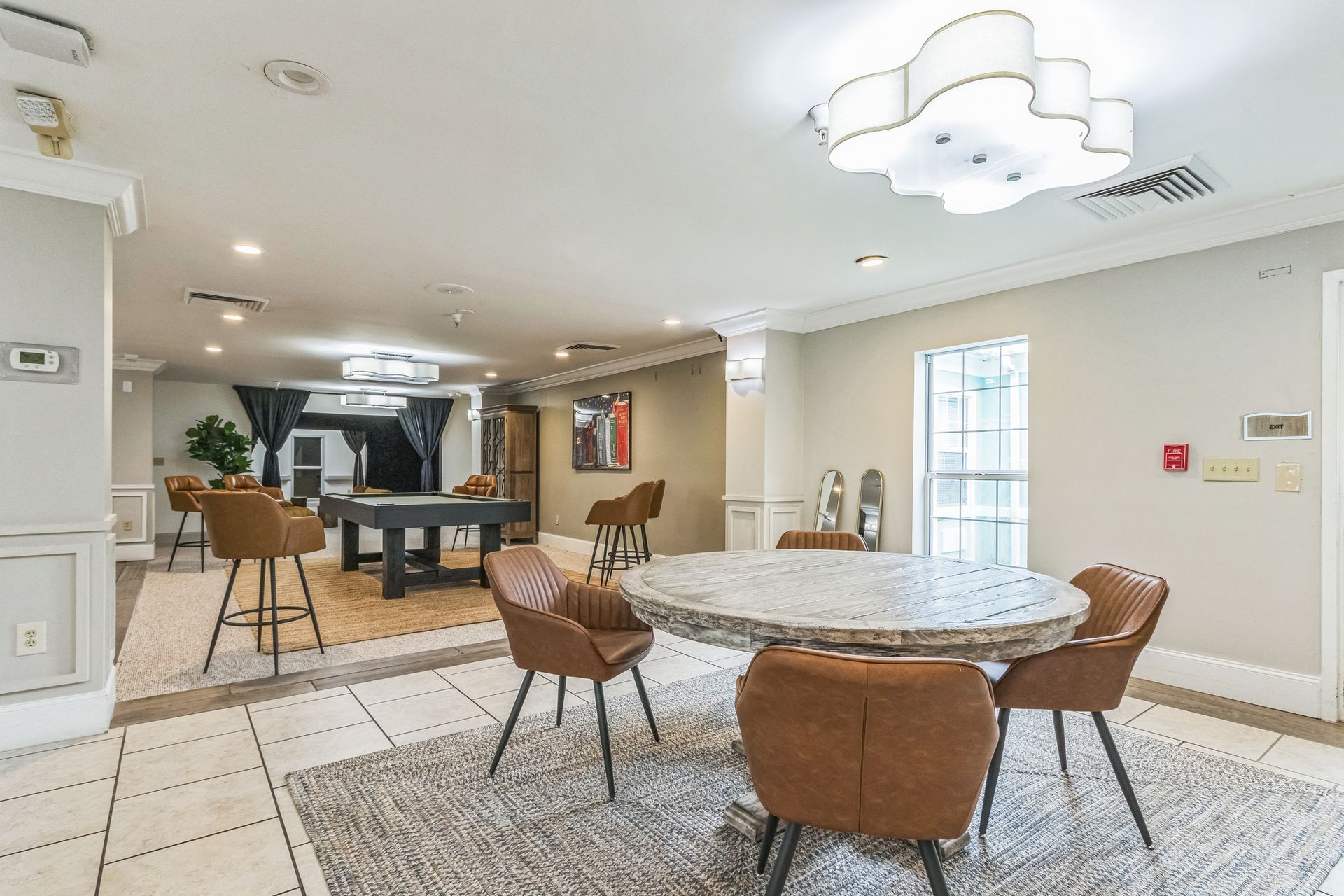 Summerville Apartment: 950 Travelers Blvd