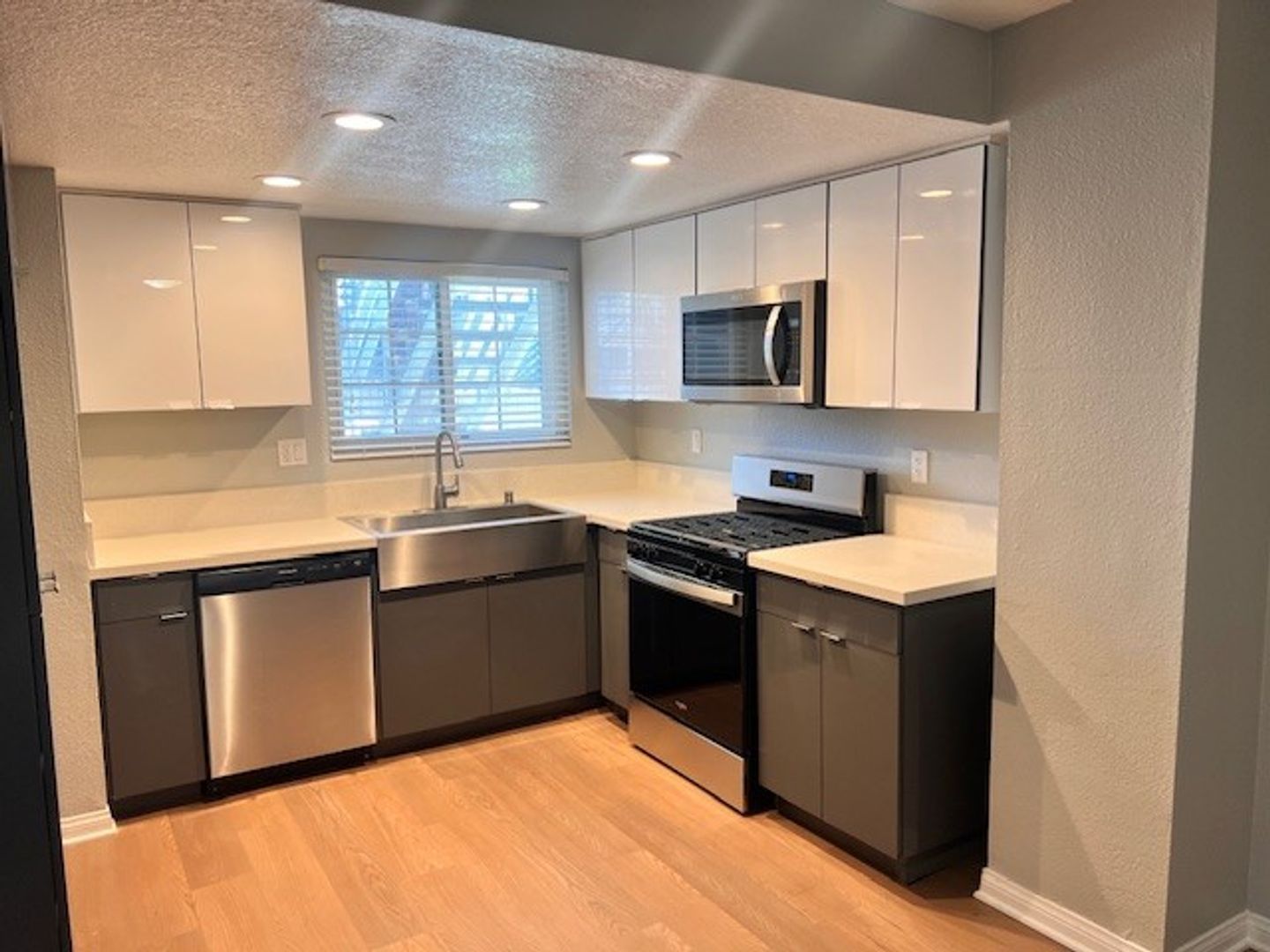 Redlands Apartment: 1255 E. Citrus Avenue