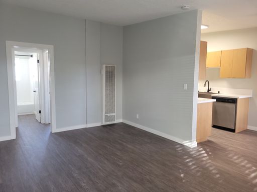 Westside | The Costa Mesa | 1 Bed 1 Bath – photo 1