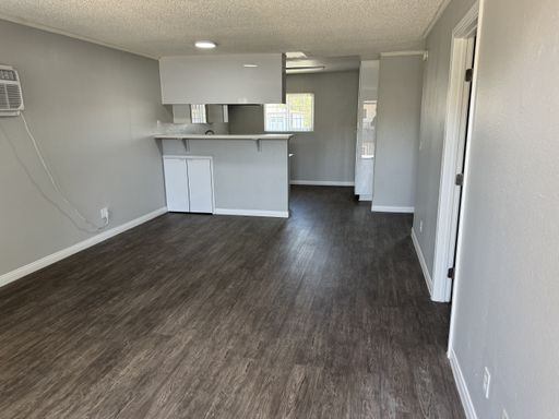 Villa Del Sol | 2 Bed 1.5 Bath | Upstairs – photo 1