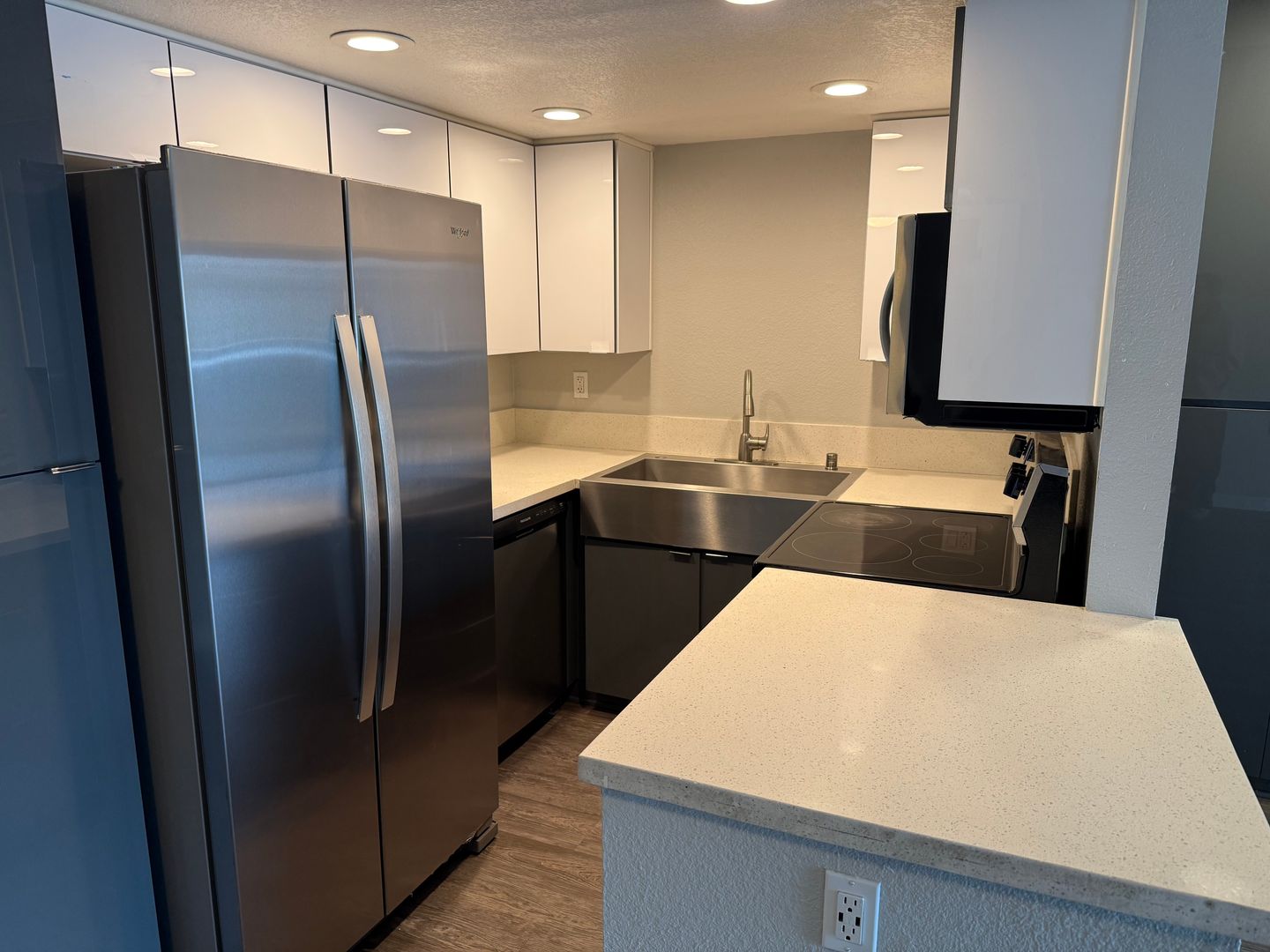 Riverside Apartment: 3900 Fir Tree Drive