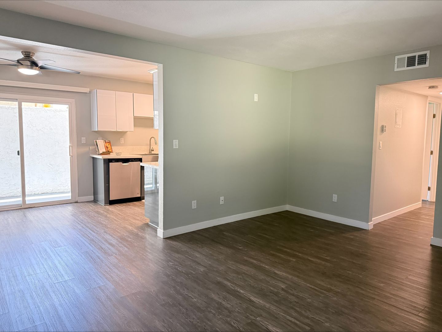 Anaheim Apartment: 120 S. Grand Avenue
