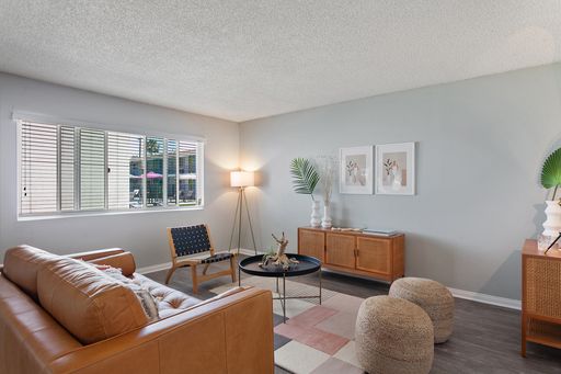 The Circle | 2 Bed 1 Bath | 2nd Floor – photo 1
