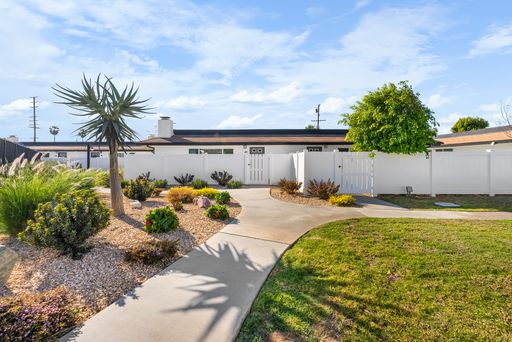 Grove House | The Citrus | 2 Bed 2 Bath – photo 1