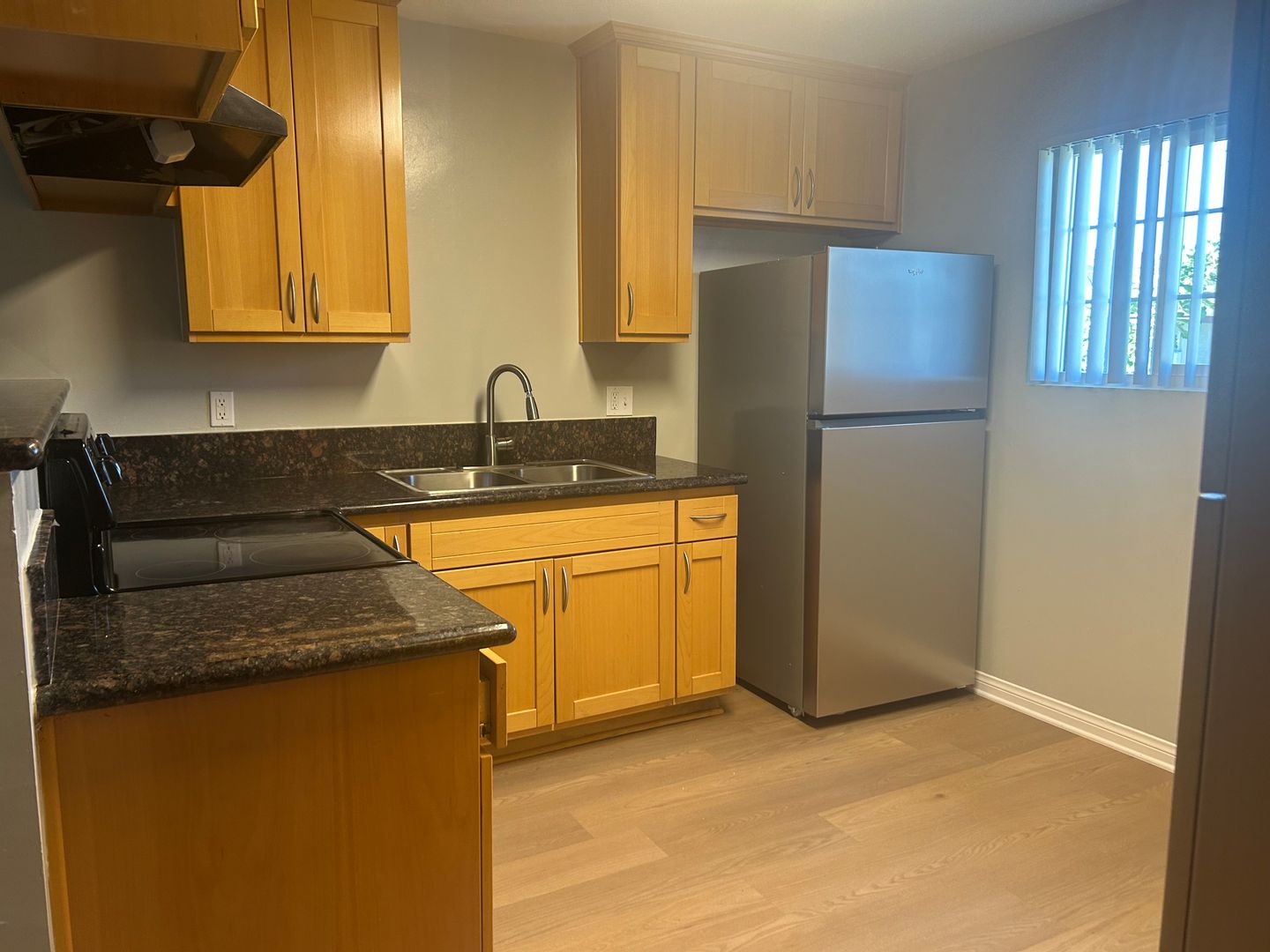 Santa Ana Apartment: 811 S. Fairview