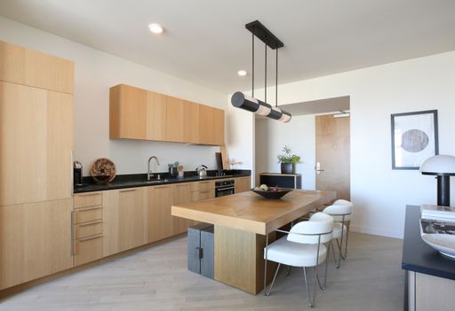 Sky Hollywood | 1 Bed 1 Bath – photo 1