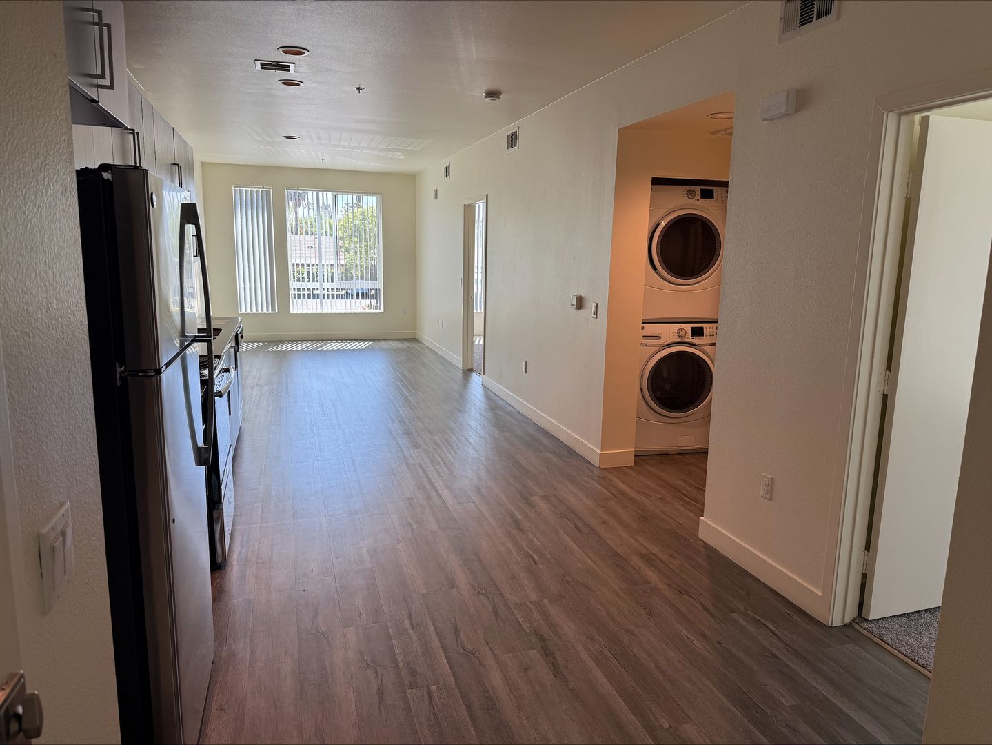 Riverside Apartment: 3050 Mission Inn Avenue