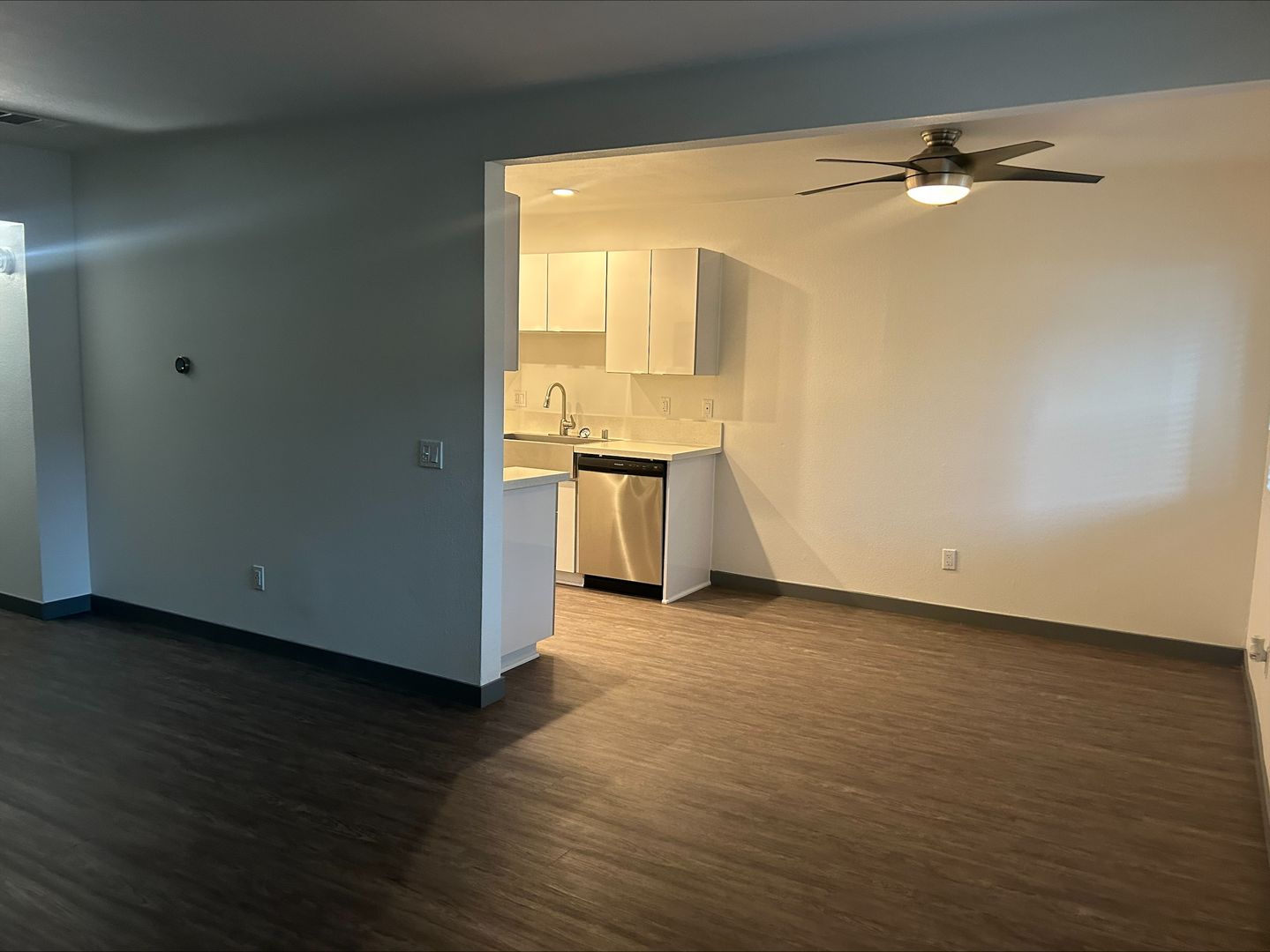 Fullerton Apartment: 2656 Associated Road