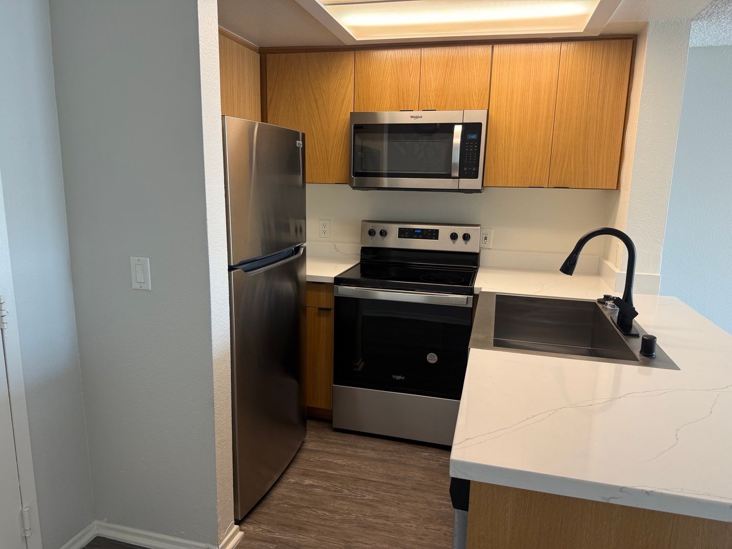 Santa Ana Apartment: 300 West 2nd Street