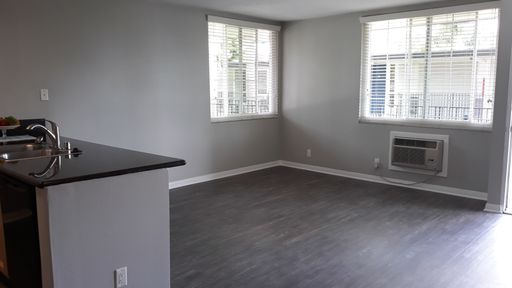 Summerwood | 1 Bed 1 Bath | Upstairs – photo 1