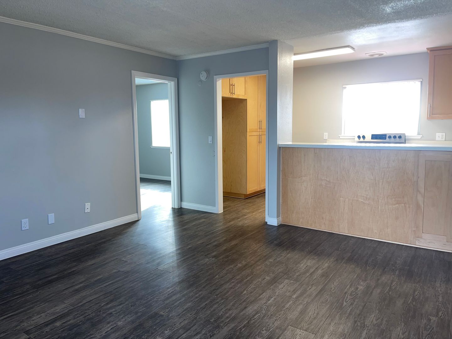 Santa Ana Apartment: 811 S. Fairview