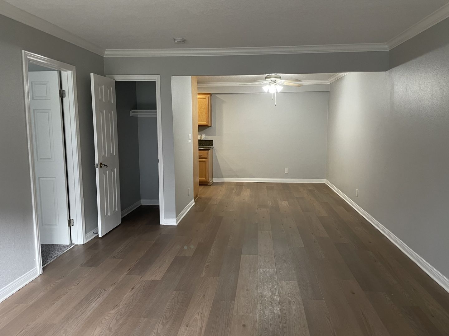 Anaheim Apartment: 201 S. Magnolia Avenue