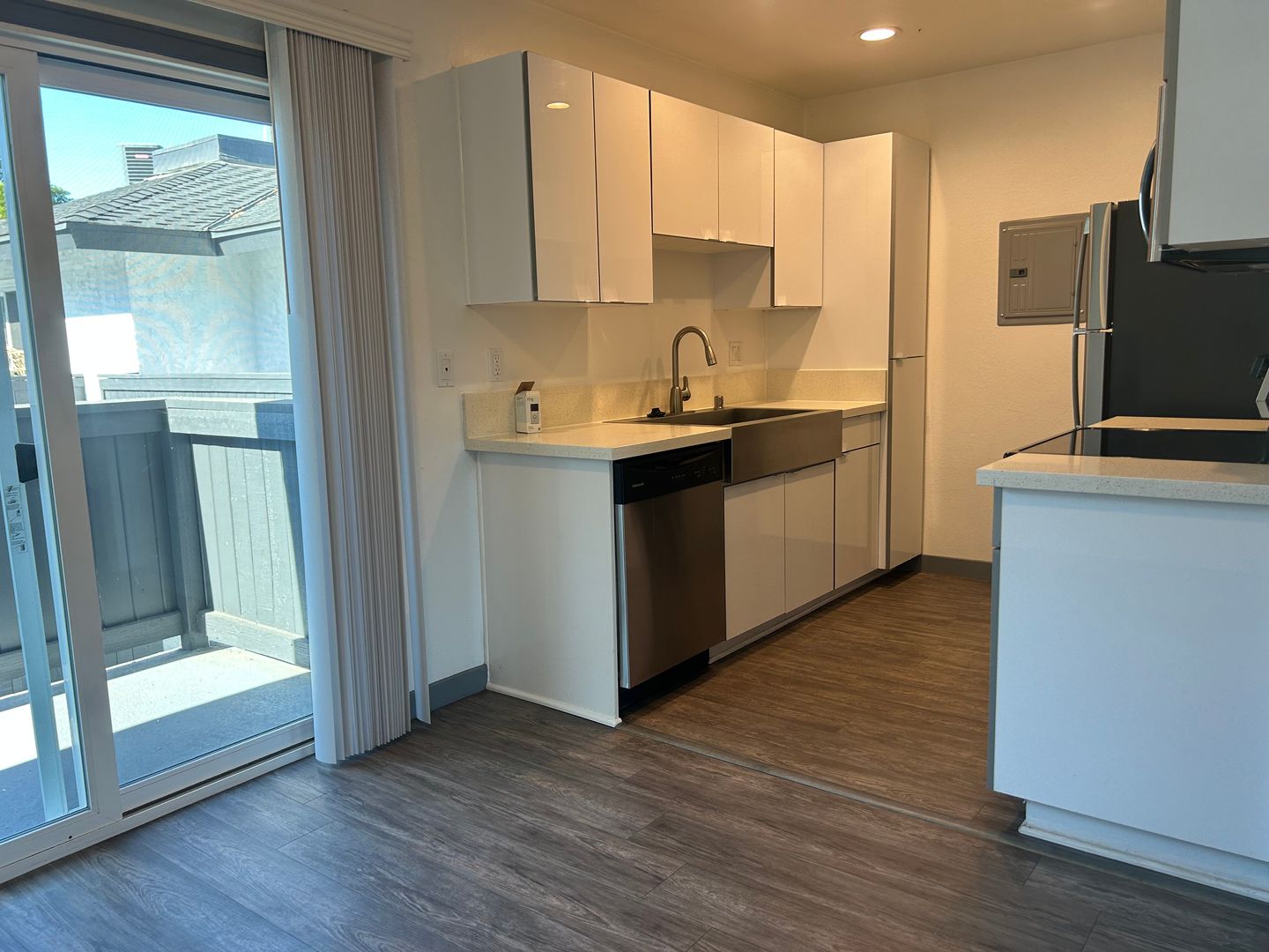 Fullerton Apartment: 2656 Associated Road