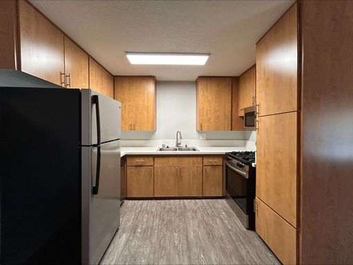 The Circle | 2 Bed 1 Bath | 2nd Floor – photo 1