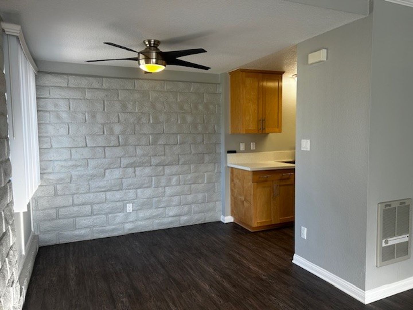 Montclair Apartment: 9550 Fremont Avenue