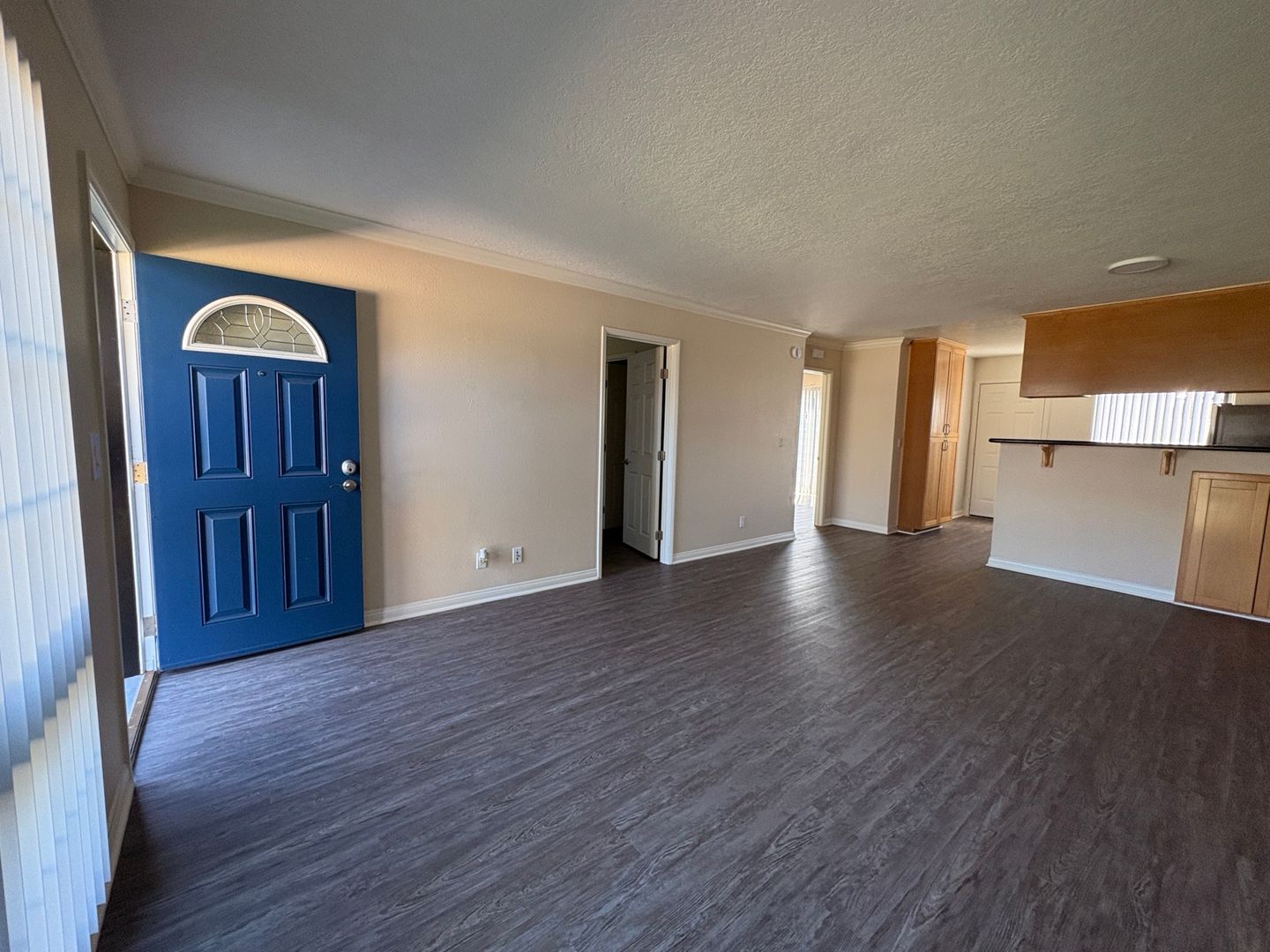 Santa Ana Apartment: 811 S. Fairview