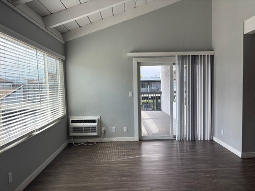 The Edward | 2 Bed 1 Bath | 2nd Floor – photo 1