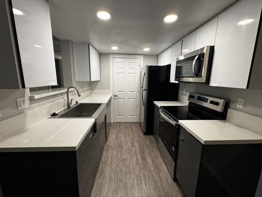 Corona Pointe Resort | 1 Bed 1 Bath | Upstairs – photo 1