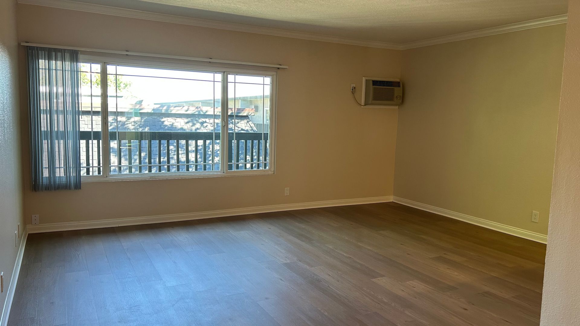 Anaheim Apartment: 2828 W. Ball Road