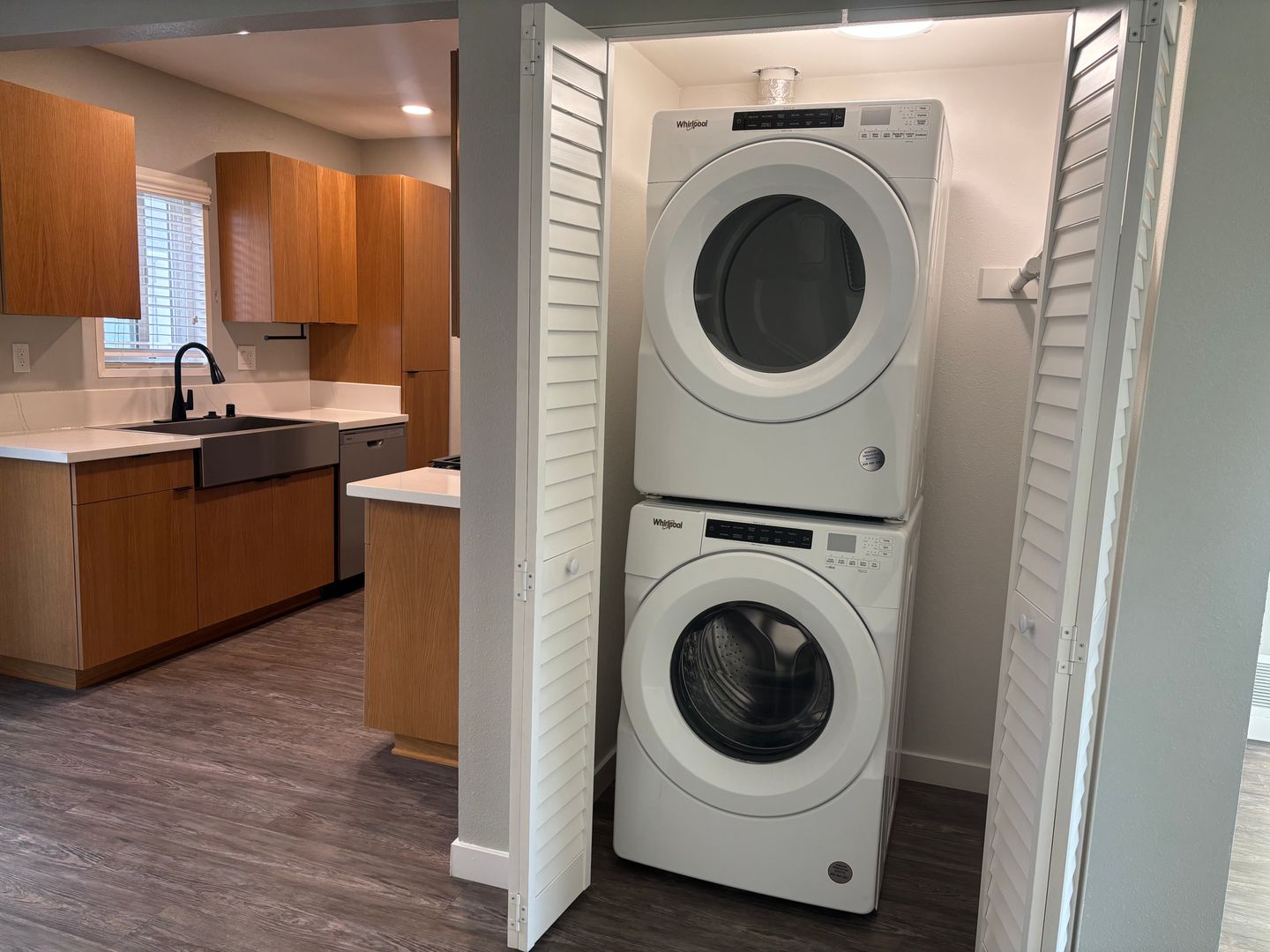 Yorba Linda Apartment: 18700 Yorba Linda Blvd.