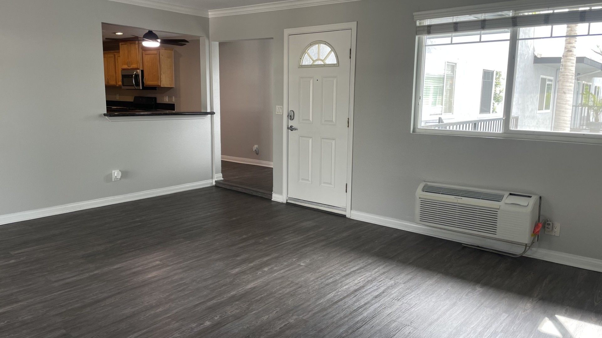 Anaheim Apartment: 201 S. Magnolia Avenue