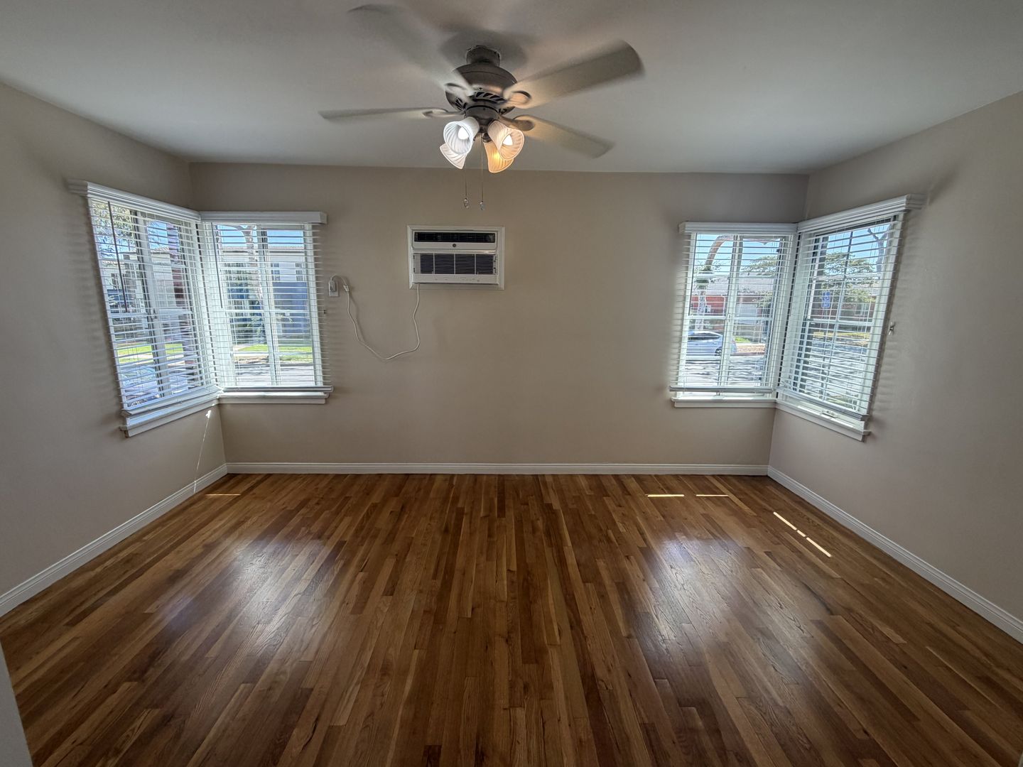 Montebello Apartment: 336 N. Garfield Avenue