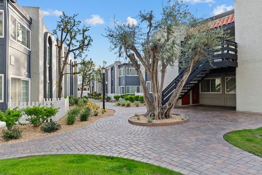 Sherwood | 3 Bed 2 Bath | Upstairs – photo 1