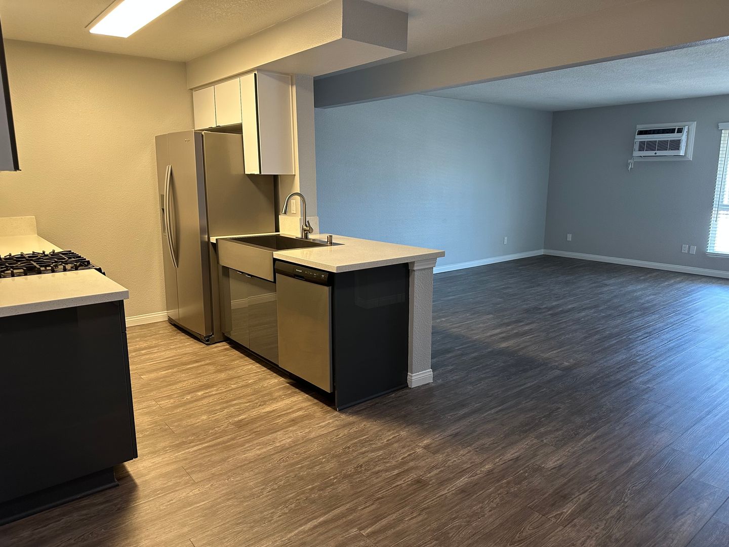 Lakewood Apartment: 5800 South Street