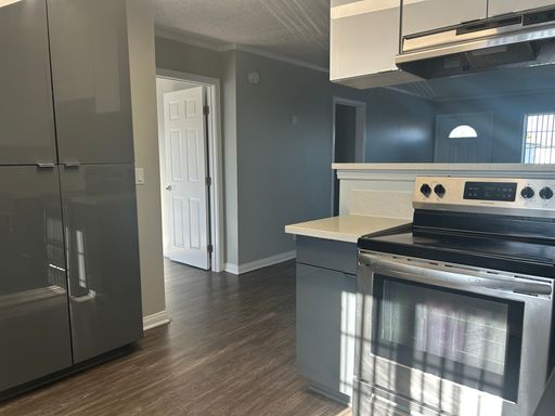 Villa Del Sol | 2 Bed 1.5 Bath | Upstairs – photo 1