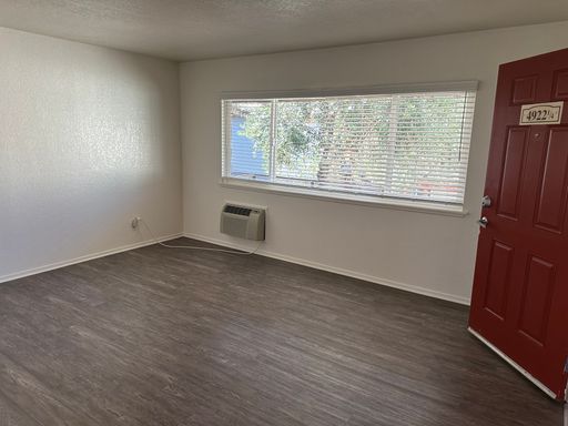 S2 | Studio | Upstairs