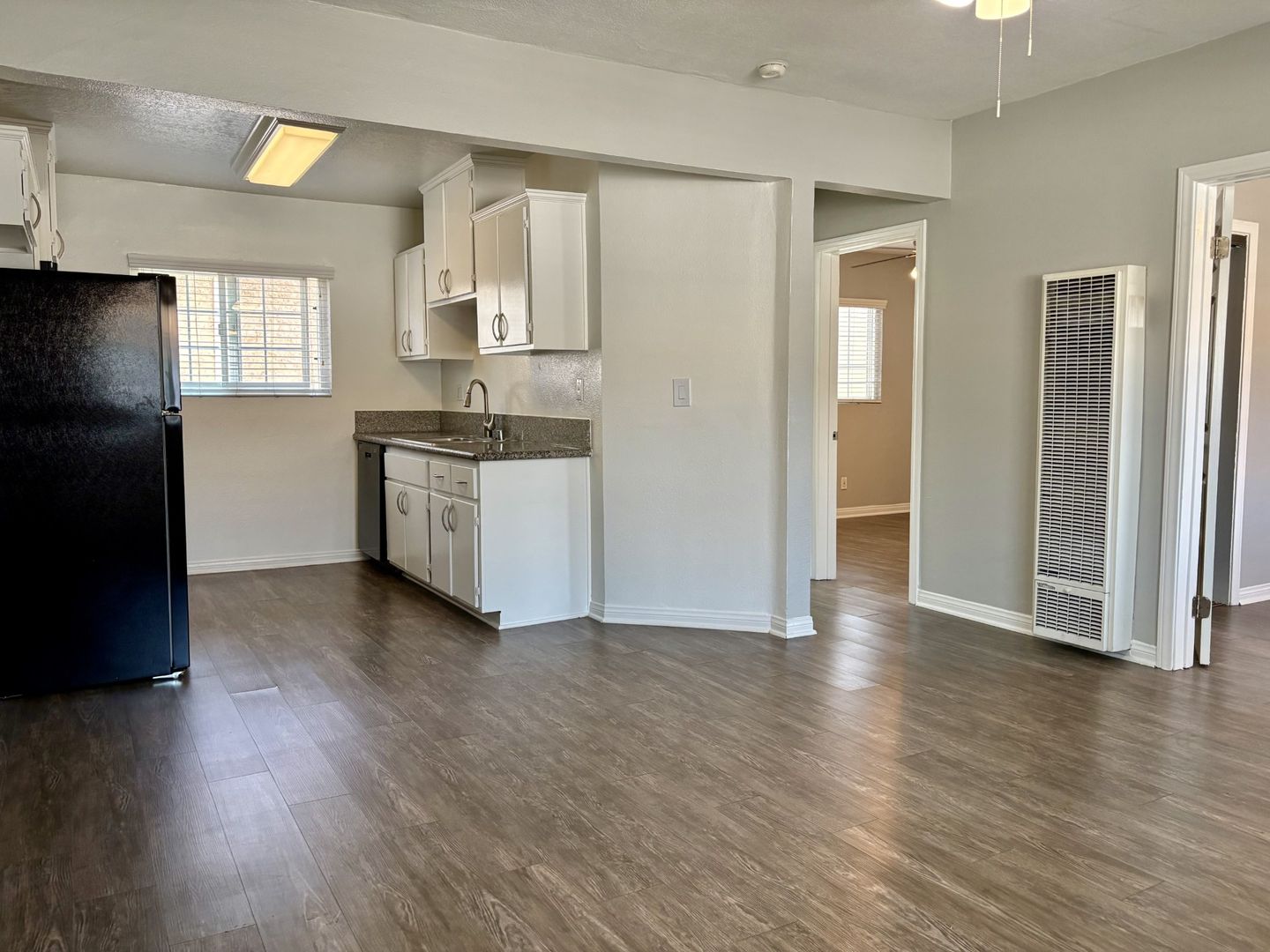Bellflower Apartment: 16227 Eucalyptus