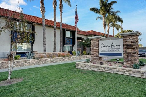 Tierra Palms | 2 Bed 2 Bath | Upstairs – photo 1