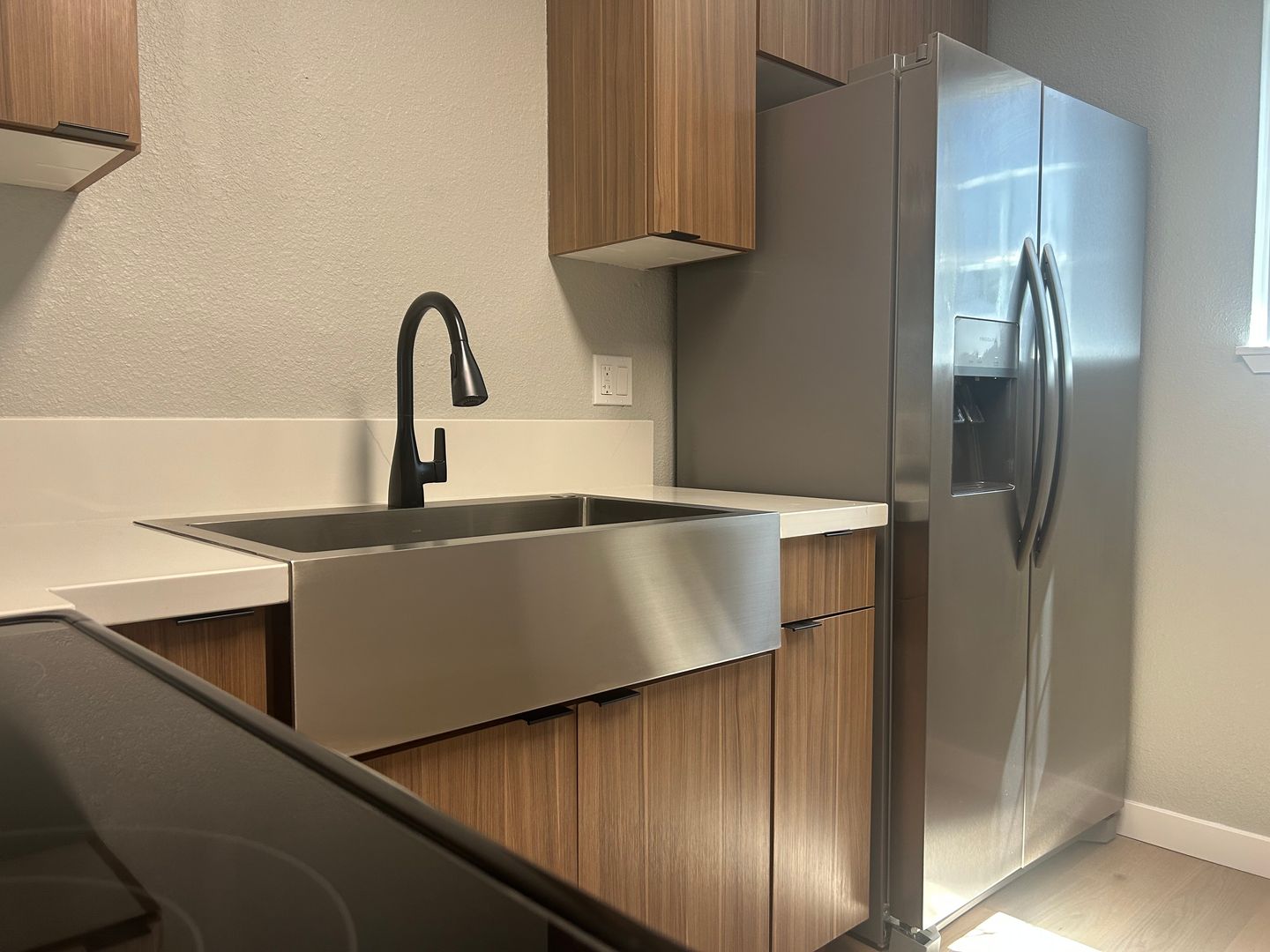 Santa Ana Apartment: 811 S. Fairview