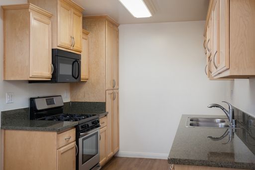 Pacific Palms | 2 Bed 1.5 Bath | Townhome – photo 1