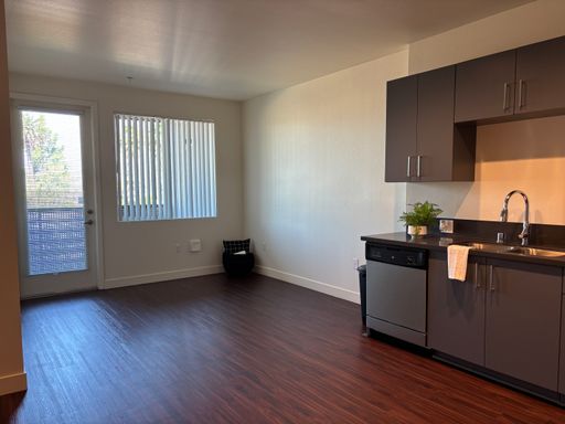 Mission Lofts | San Rafael | 2 Bed 2 Bath – photo 1