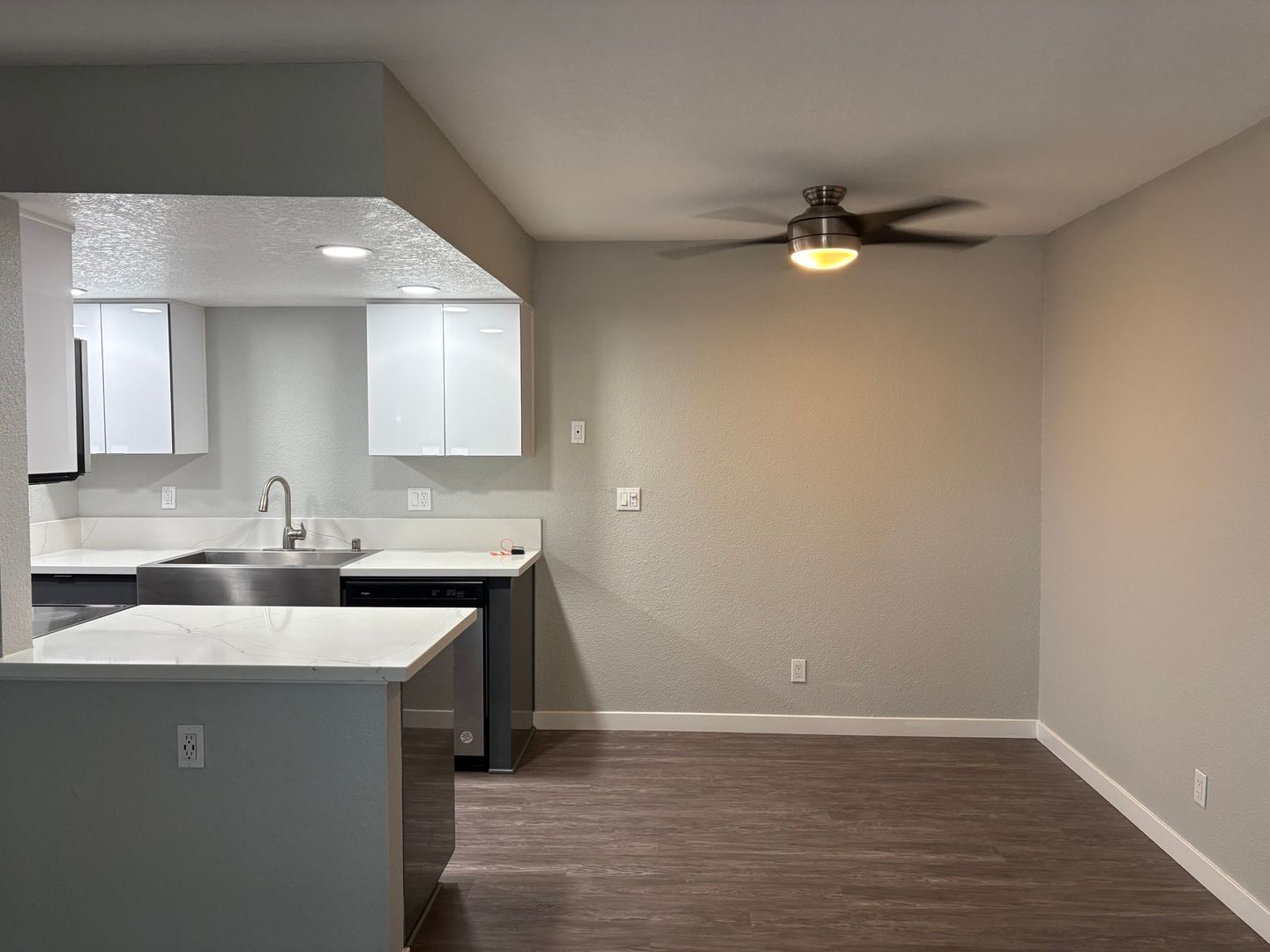 Riverside Apartment: 3900 Fir Tree Drive