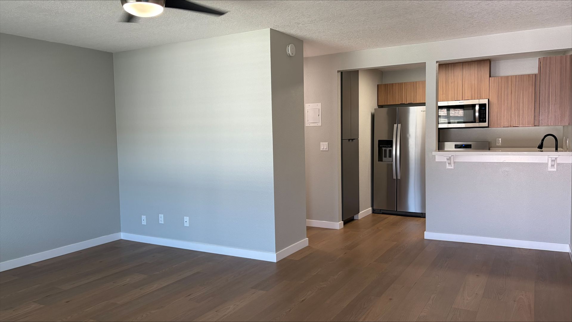 Anaheim Apartment: 120 S. Grand Avenue